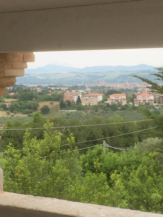 Tabano Ristorante-Casolare Panzió Jesi Kültér fotó