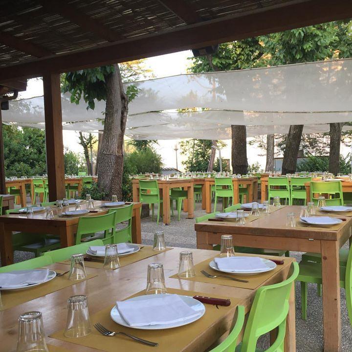 Tabano Ristorante-Casolare Panzió Jesi Kültér fotó